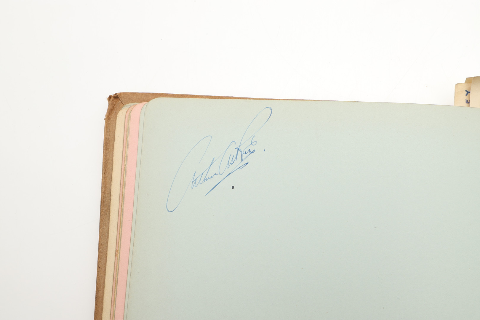 LARGE AUTOGRAPH COLLECTION - WINSTON CHURCHILL & OTHER AUTOGRAPHS. - Image 27 of 63