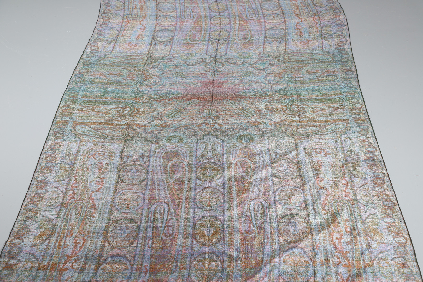 ANTIQUE SILK PAISLEY SHAWL. - Image 8 of 9