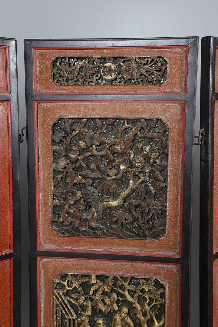 A CHINESE CARVED AND LACQUERED SIX FOLD SCREEN. - Image 9 of 24