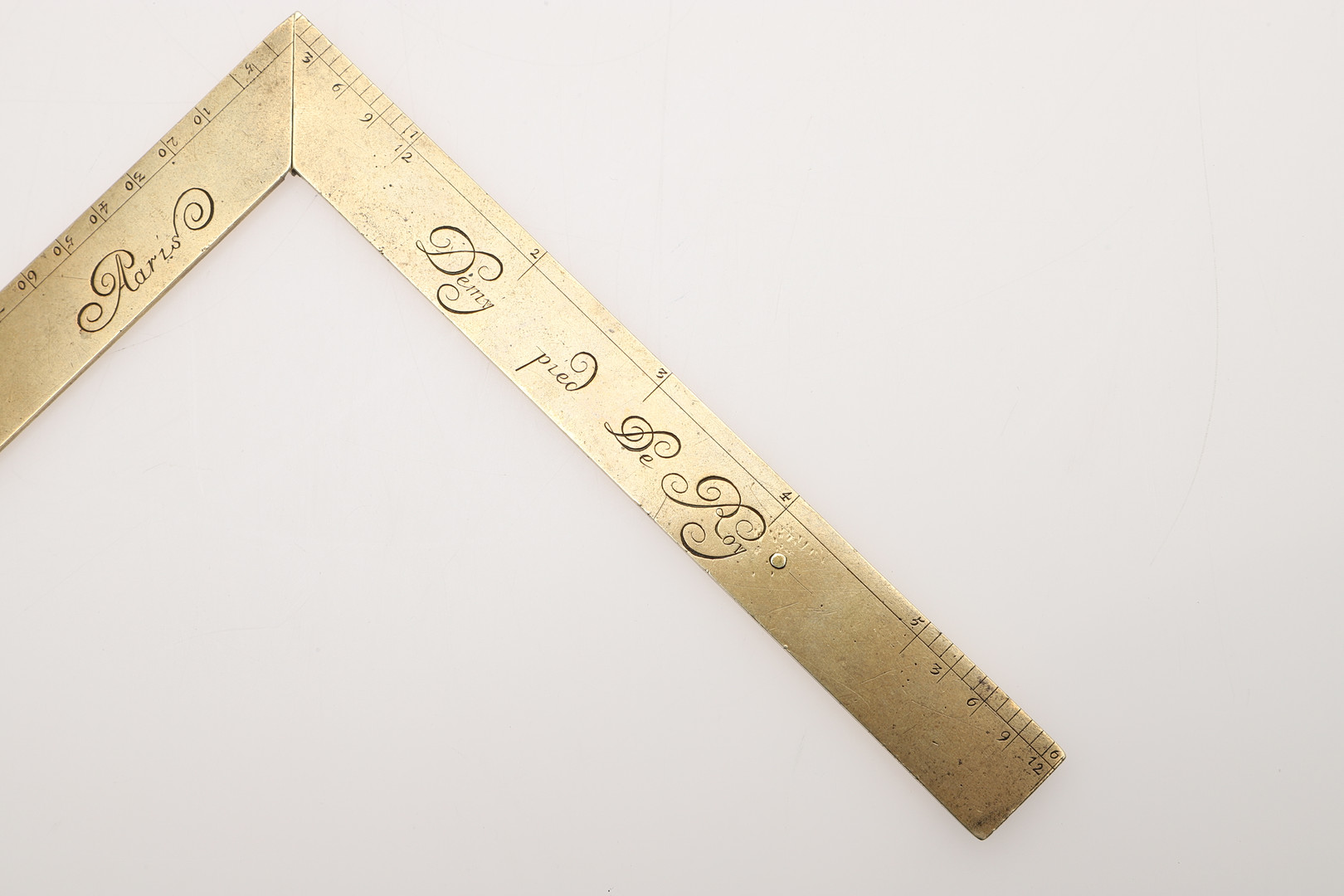 A LATE 17TH CENTURY BRASS FOLDING RULE. - Image 3 of 6