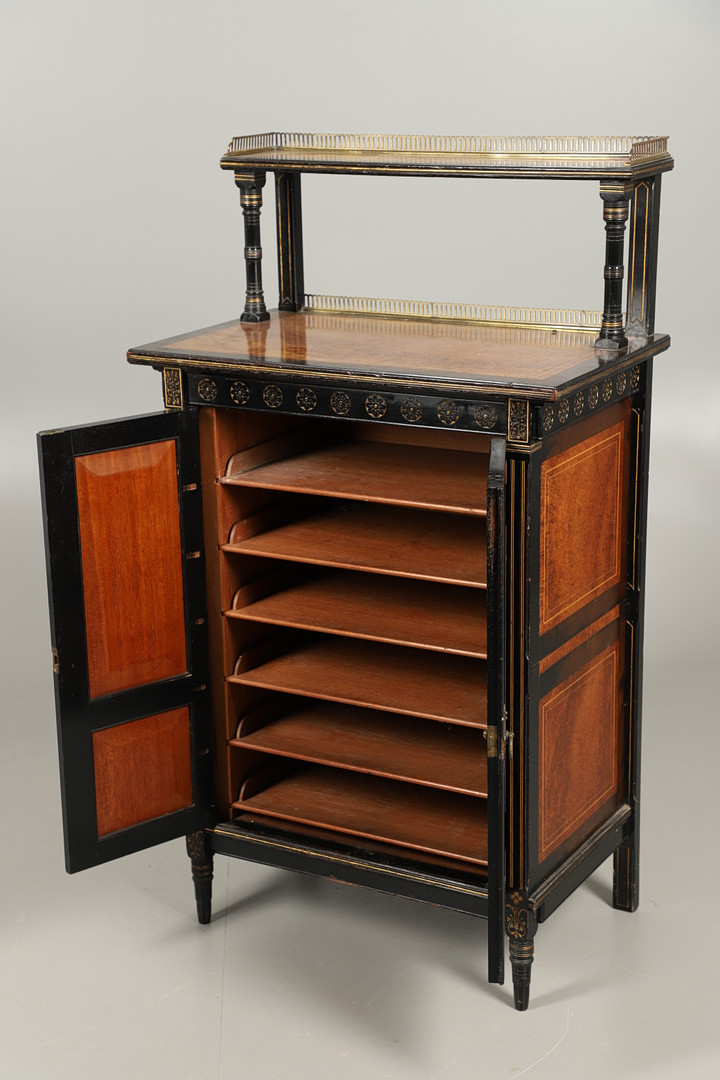 A LATE VICTORIAN AMBOYNA AND EBONISED MUSIC CABINET. - Image 6 of 10