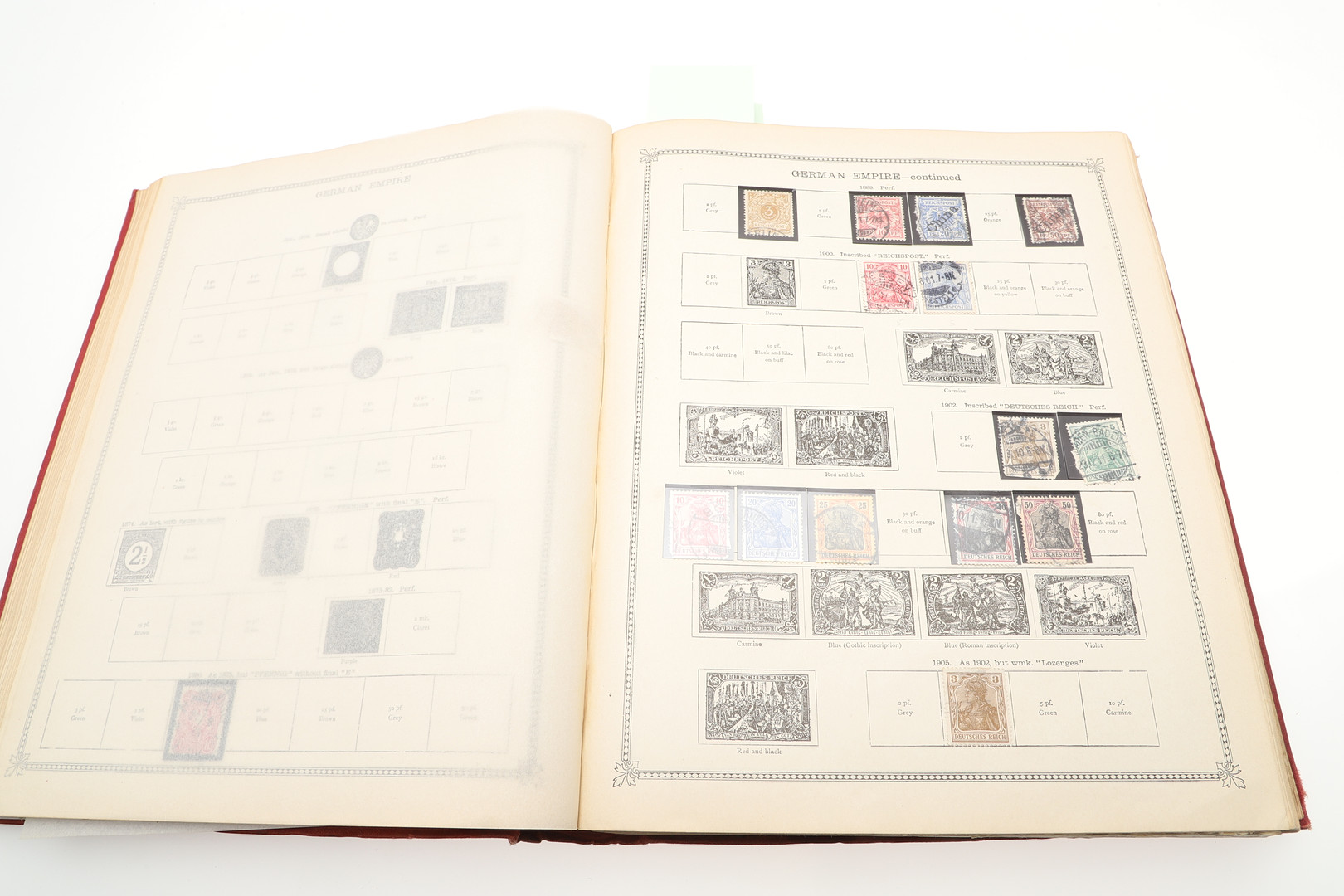 IDEAL & IMPERIAL STAMP ALBUMS. - Bild 21 aus 35