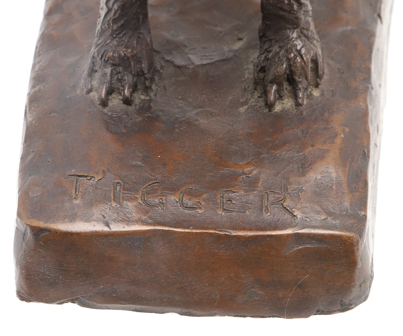 MARY BEATTIE SCOTT - BRONZE TERRIER. (d) - Image 7 of 10