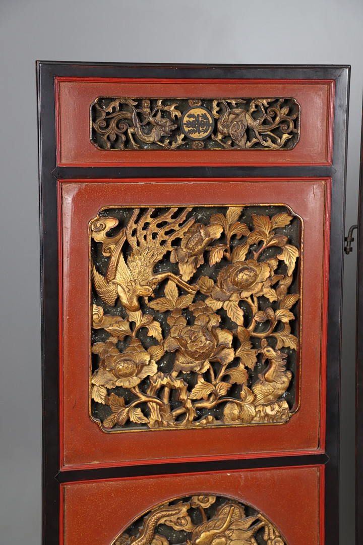 A CHINESE CARVED AND LACQUERED SIX FOLD SCREEN. - Image 5 of 24