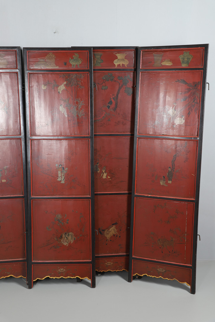 A CHINESE CARVED AND LACQUERED SIX FOLD SCREEN. - Image 23 of 24