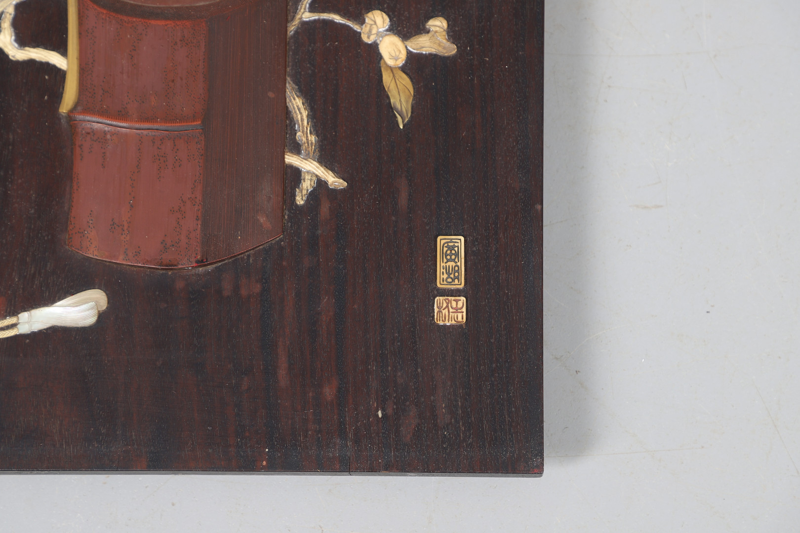 MEIJI PERIOD JAPANESE ROSEWOOD & INLAID PANEL - SIGNED. - Image 5 of 11