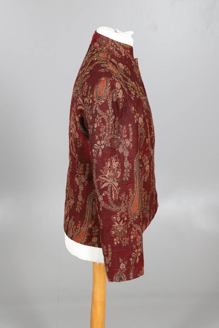 LATE 19THC PAISLEY SHAWL & VARIOUS TEXTILES. - Image 7 of 26