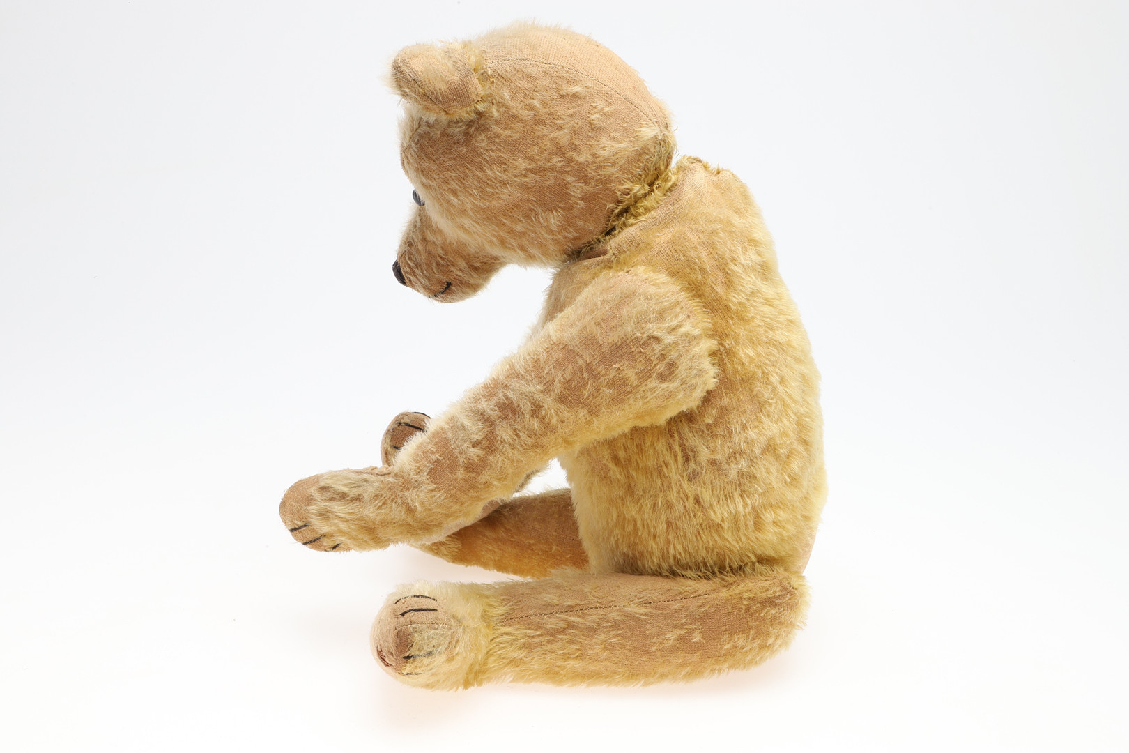 EARLY STEIFF TEDDY BEAR. - Image 2 of 9