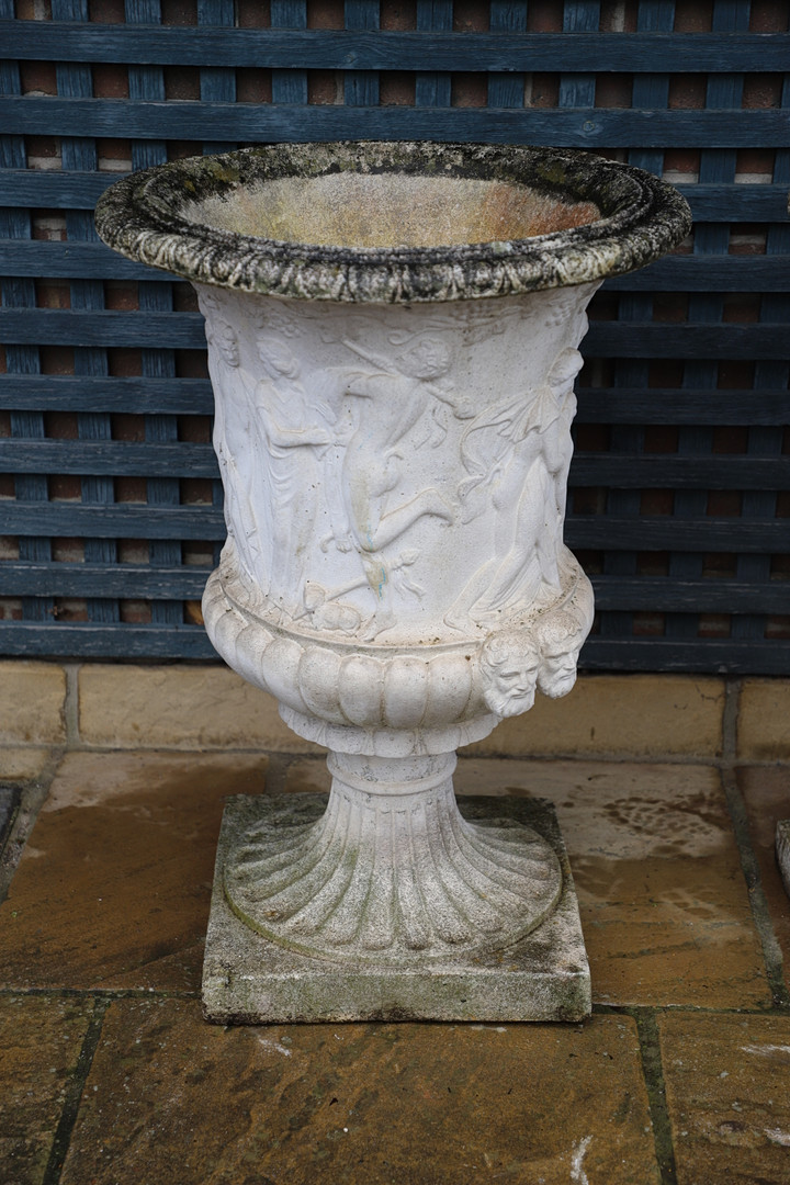 A PAIR OF PAINTED COMPOSITE MARBLE MEDICI STYLE URNS. - Image 3 of 13