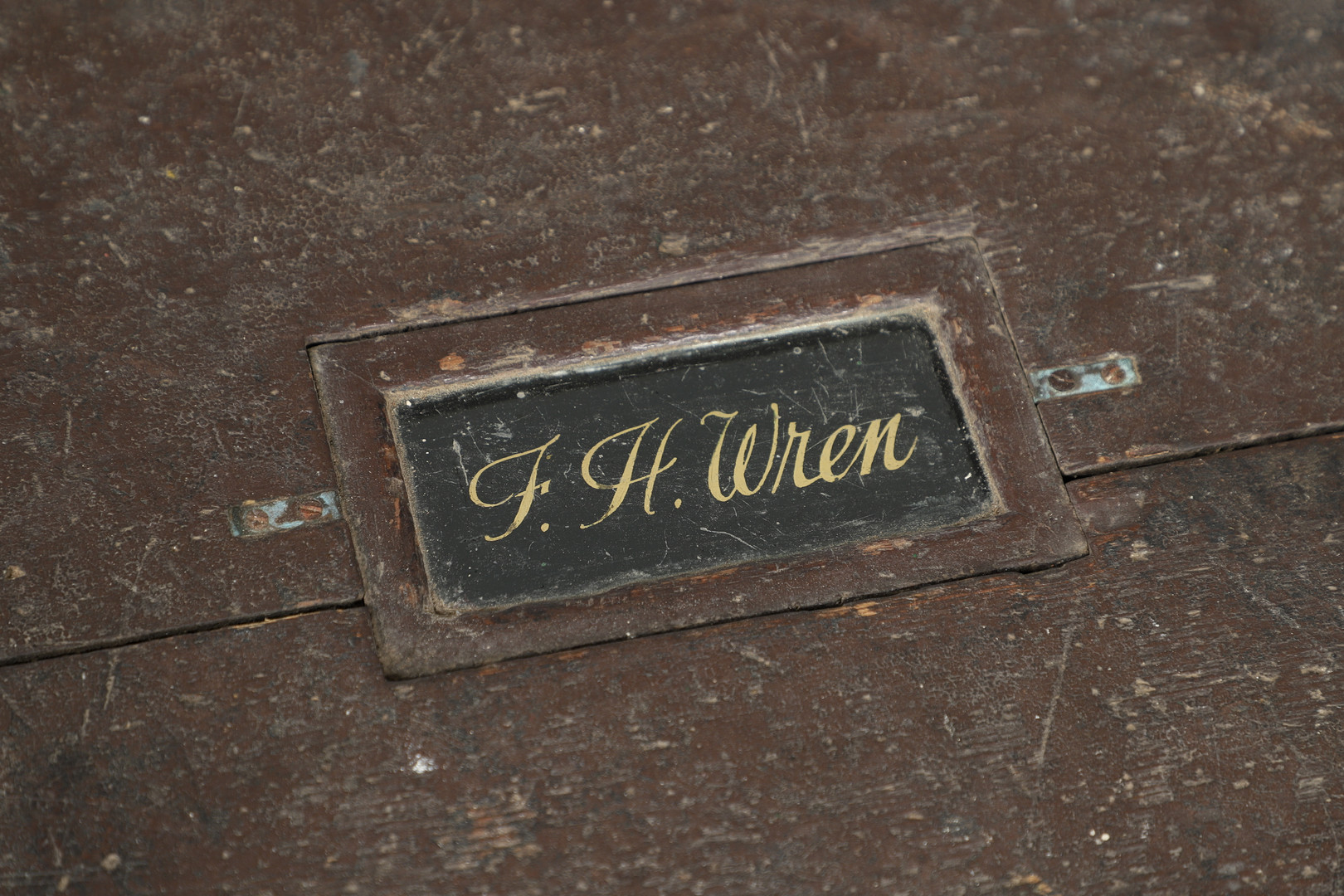 A 19TH CENTURY CABINET MAKER'S TOOL CHEST - Image 5 of 17