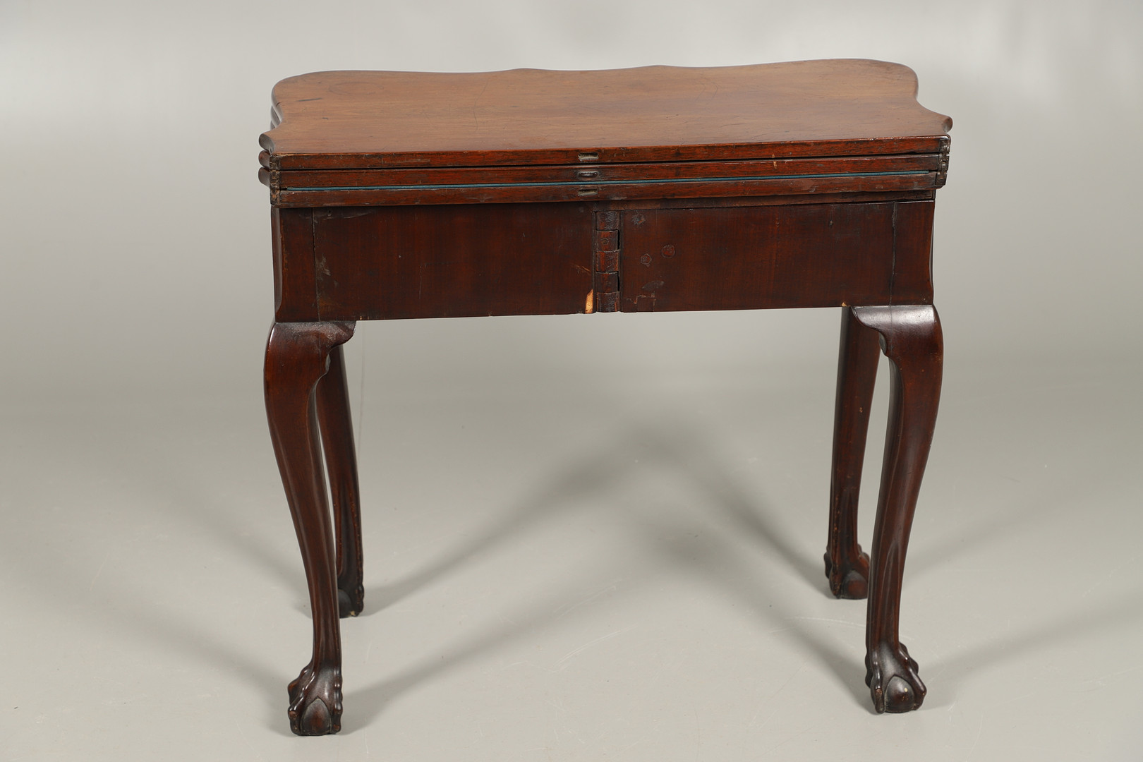 A GEORGE II MAHOGANY DOUBLE FOLD OVER CARD TABLE. - Image 6 of 6