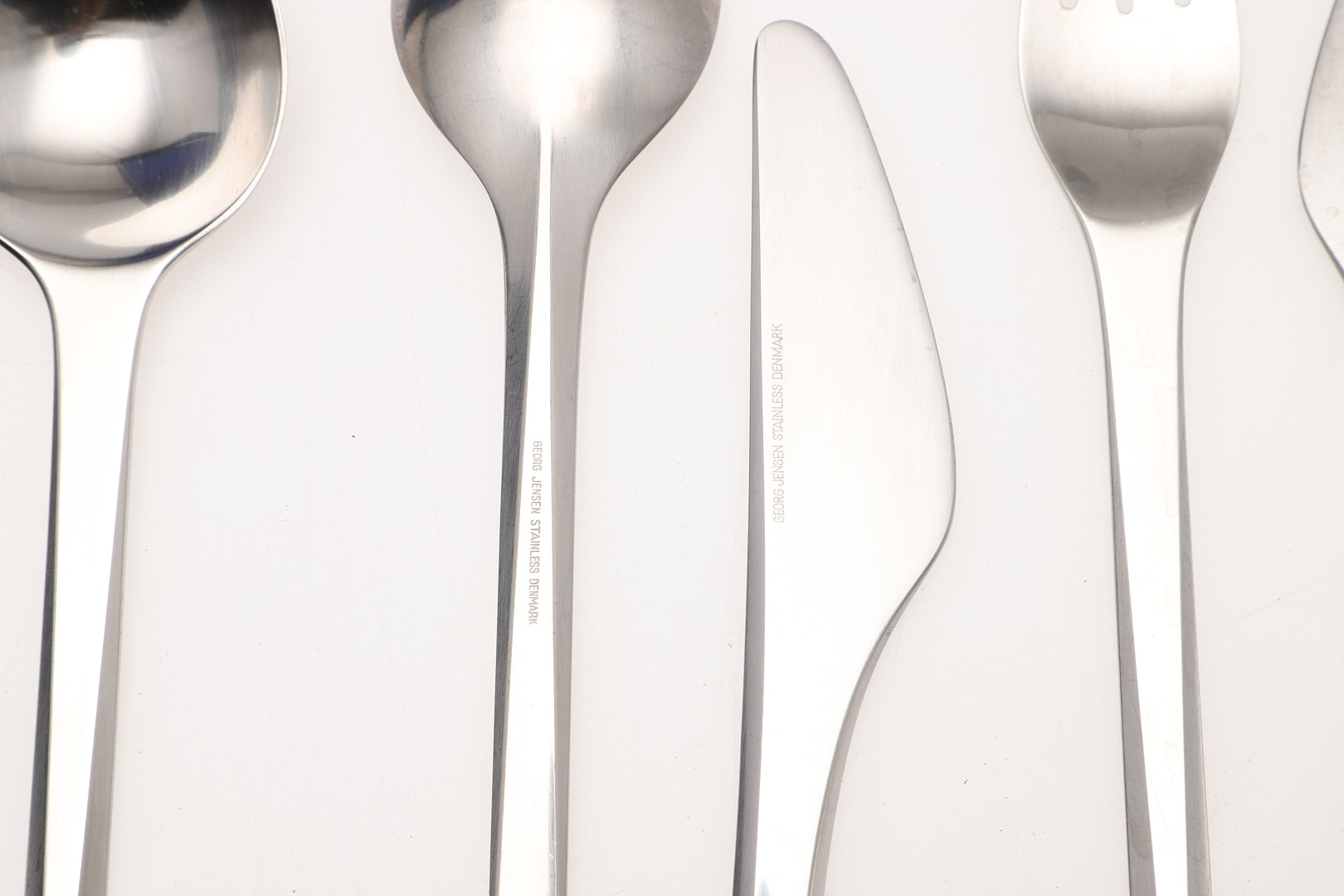 GEORG JENSEN - LARGE 'PRISM' CANTEEN OF CUTLERY. - Image 8 of 13