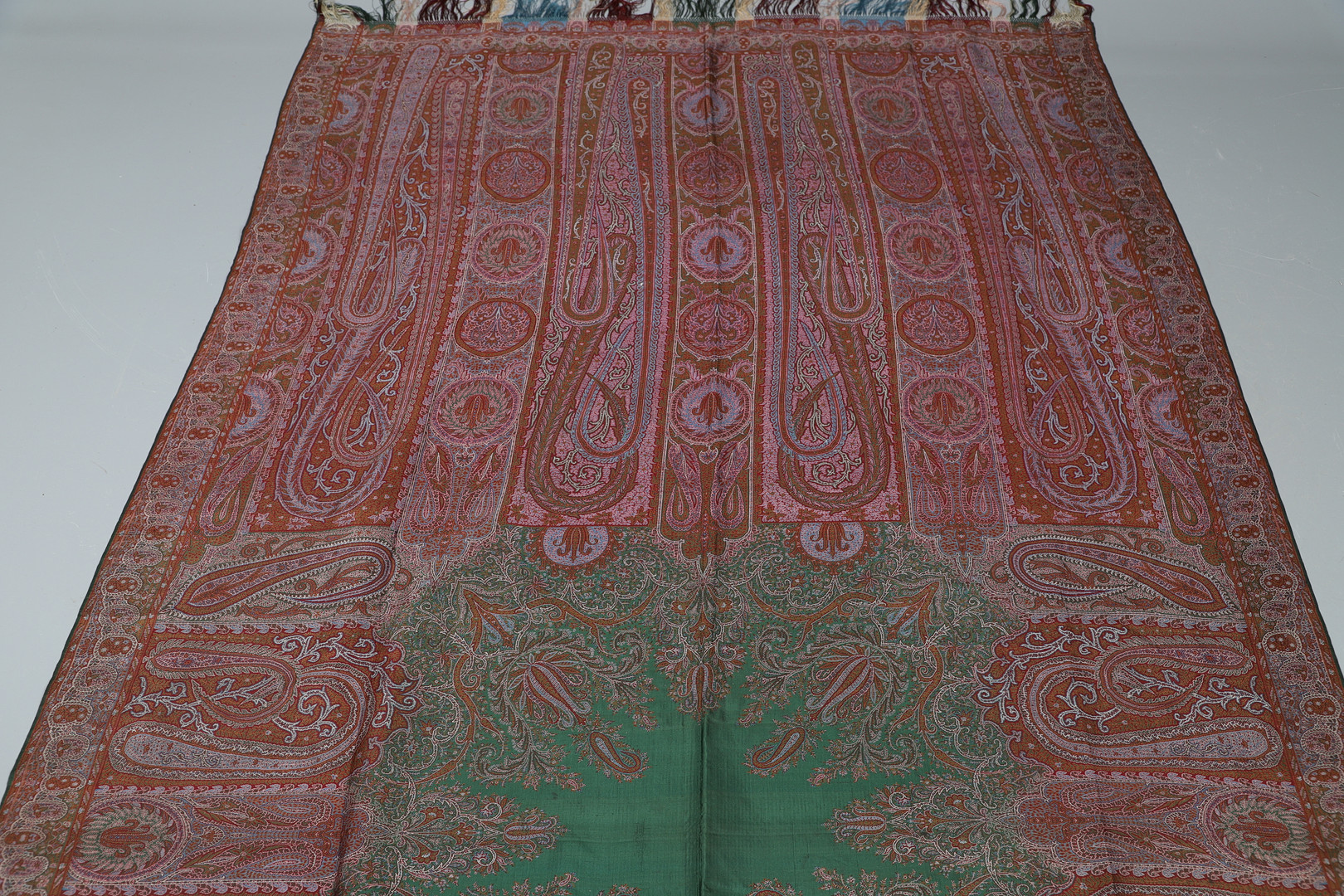 ANTIQUE SILK PAISLEY SHAWL. - Image 2 of 9