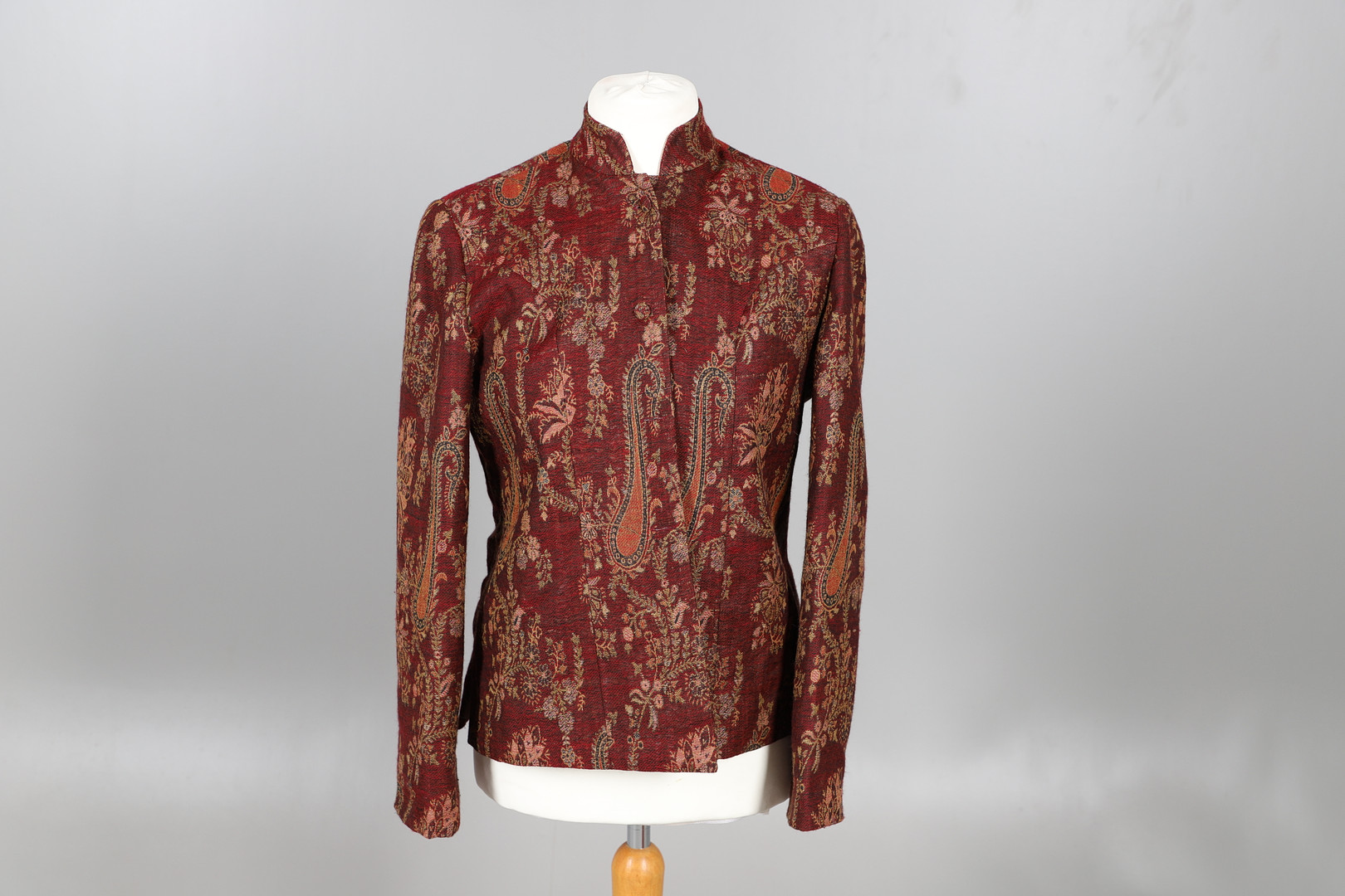 LATE 19THC PAISLEY SHAWL & VARIOUS TEXTILES. - Image 8 of 26