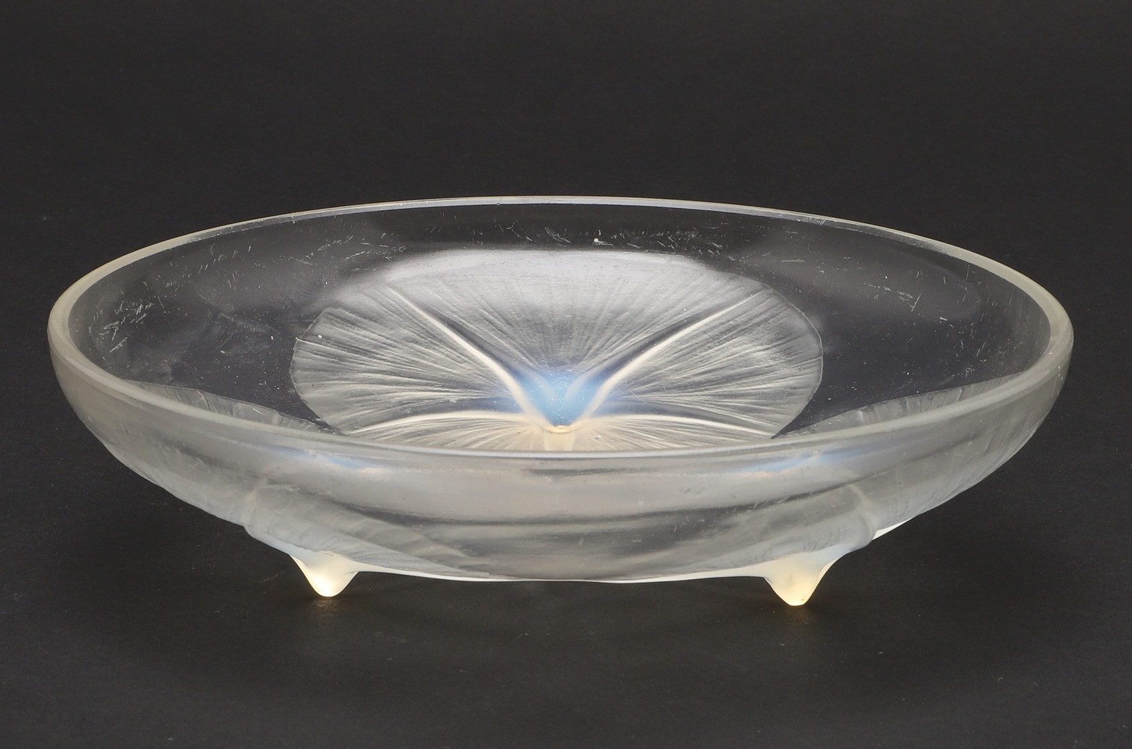 RENE LALIQUE GLASS BOWL - LYS. - Image 2 of 15