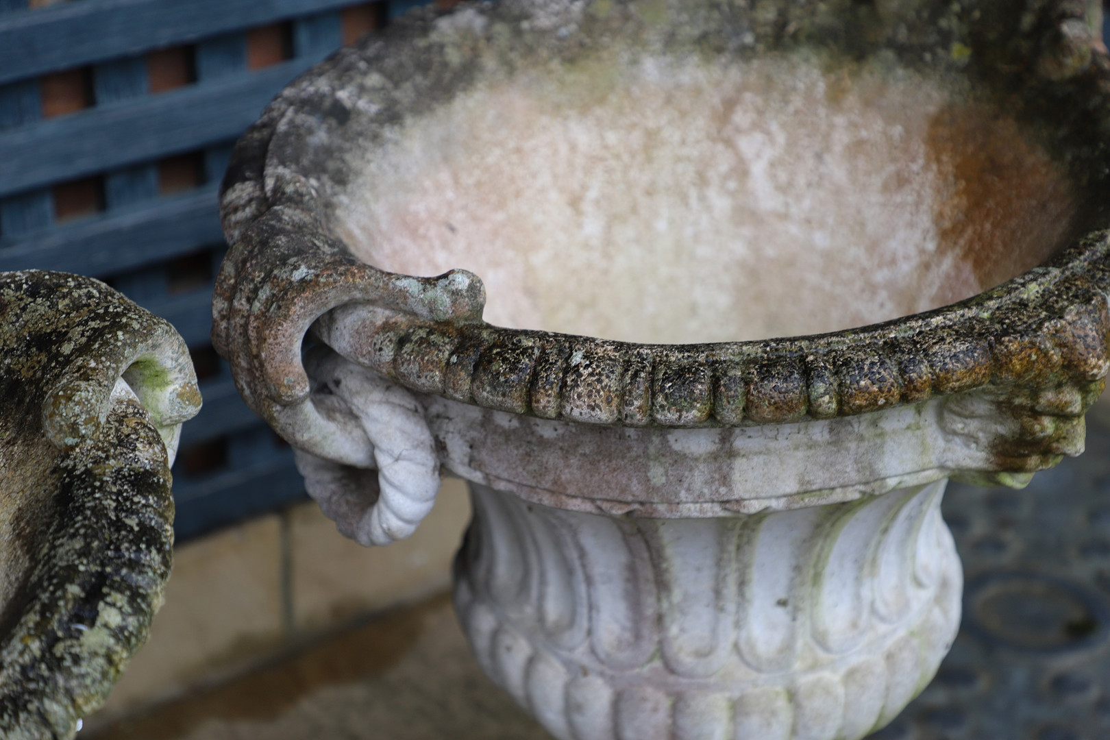 A PAIR OF PAINTED COMPOSITE MARBLE CAMPANA STYLE URNS. - Image 5 of 11