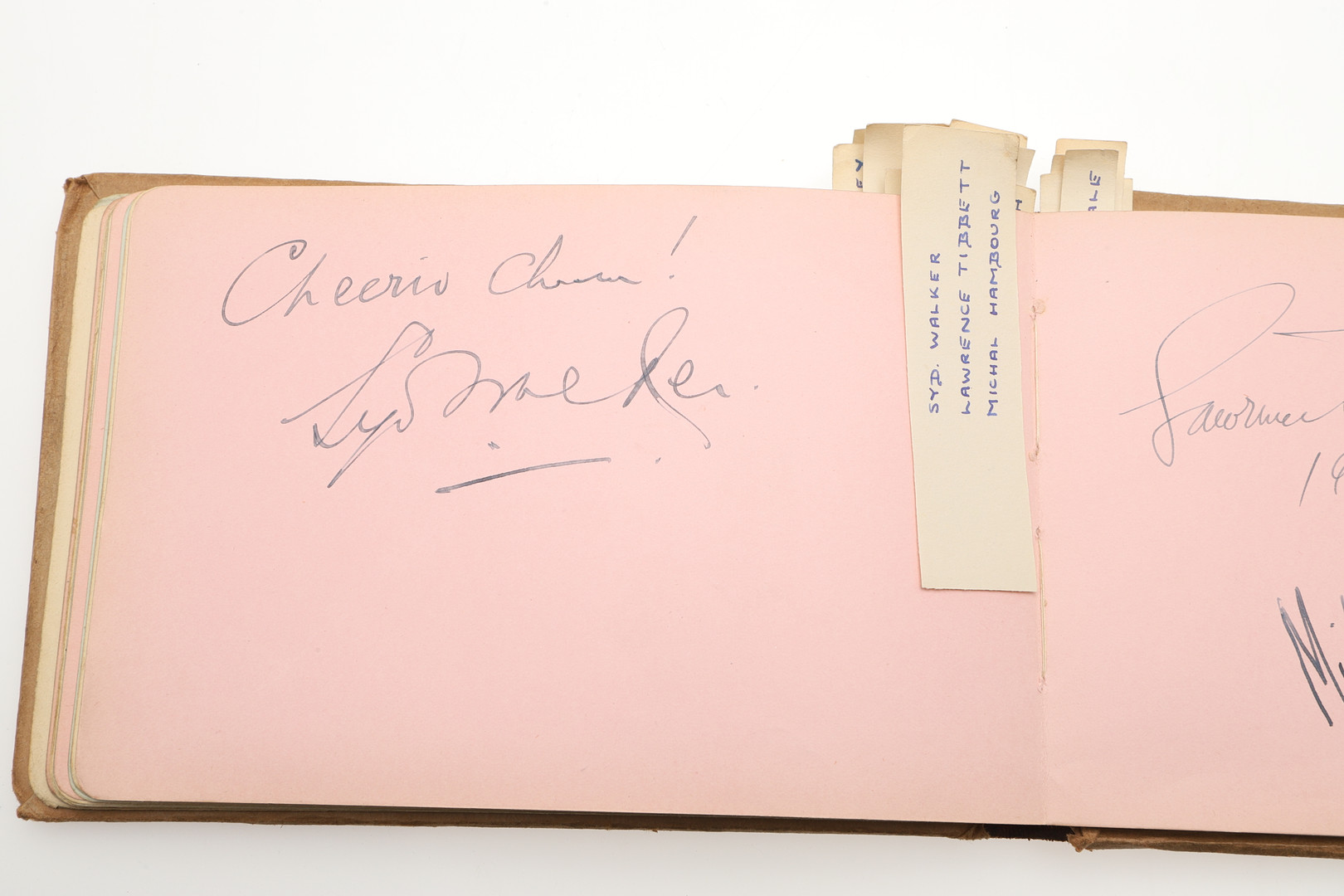 LARGE AUTOGRAPH COLLECTION - WINSTON CHURCHILL & OTHER AUTOGRAPHS. - Image 31 of 63