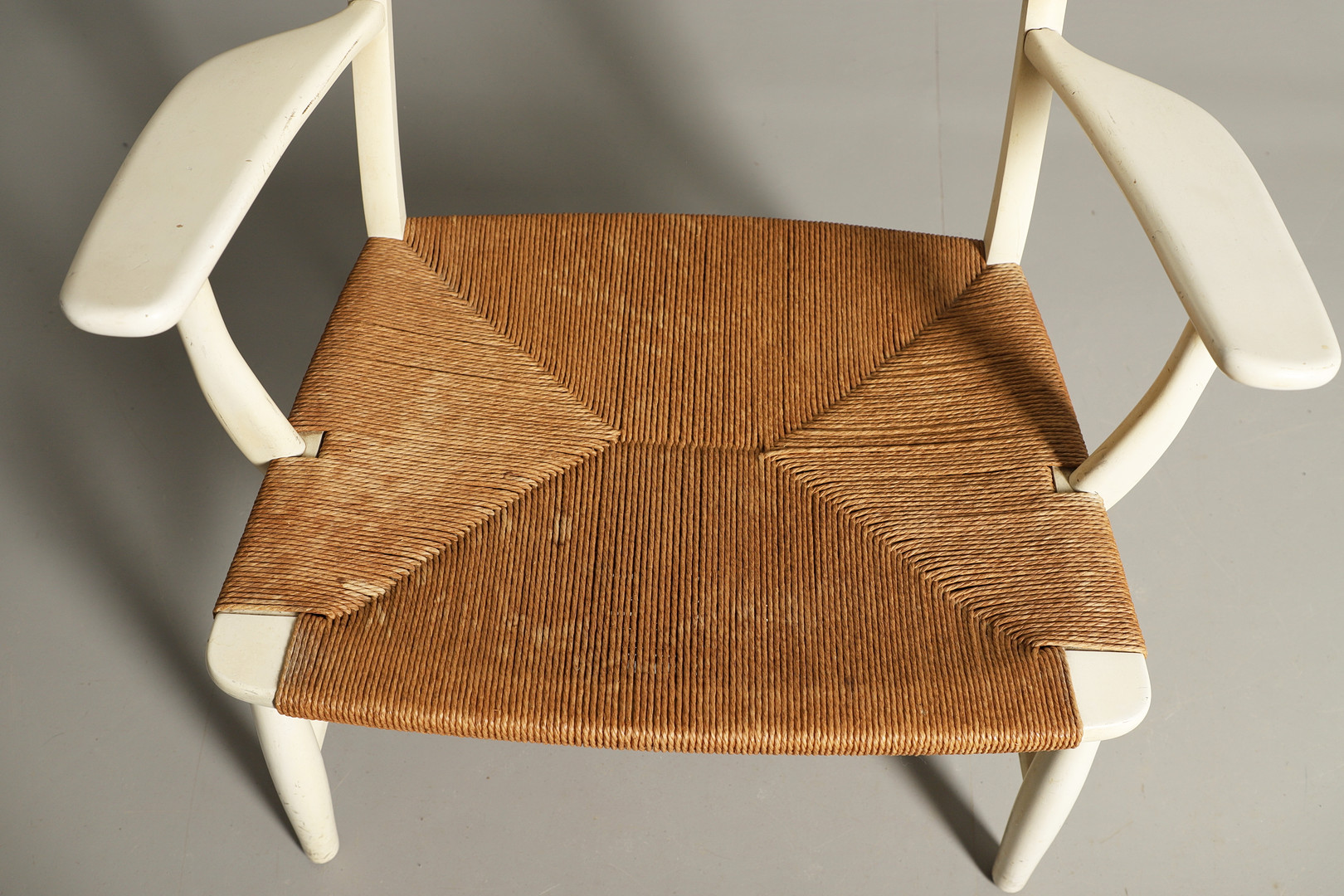 CARL HANSEN & SON LOUNGE CHAIR - HANS WEGNER. - Image 19 of 19