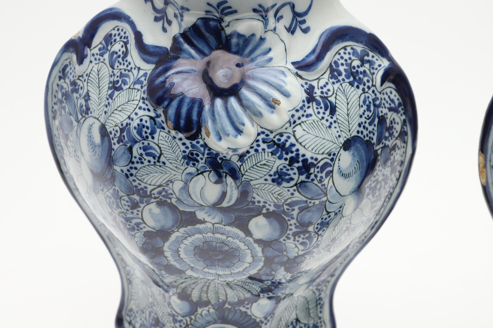 TWO PAIRS OF ANTIQUE DELFT VASES & ANOTHER VASE. - Image 39 of 60
