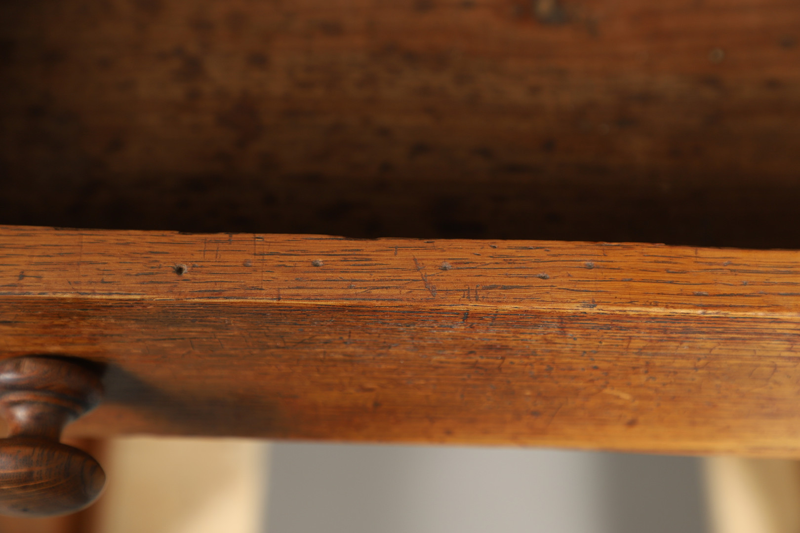 A LATE 19TH CENTURY OAK PARTNERS DESK. - Image 19 of 23