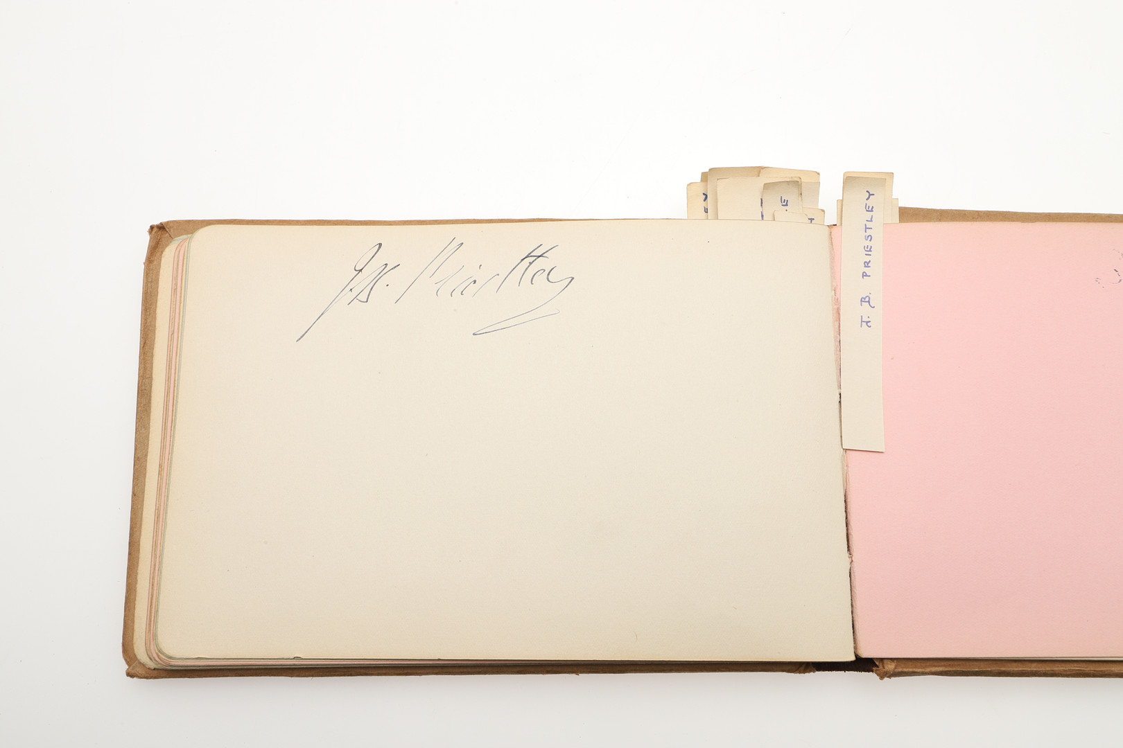 LARGE AUTOGRAPH COLLECTION - WINSTON CHURCHILL & OTHER AUTOGRAPHS. - Image 35 of 63