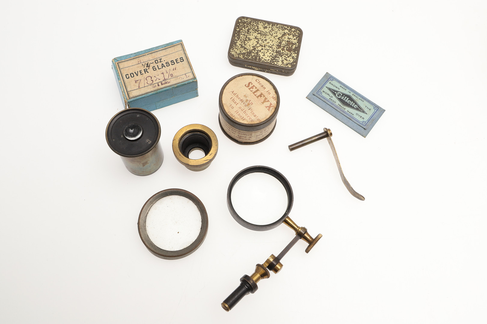 CONSTANT VERICK. A FRENCH LATE 19TH CENTURY CASED MICROSCOPE. - Image 11 of 18