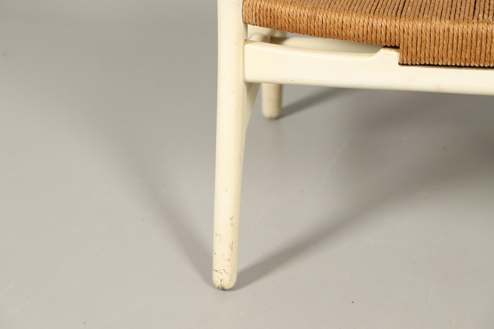 CARL HANSEN & SON LOUNGE CHAIR - HANS WEGNER. - Image 10 of 19