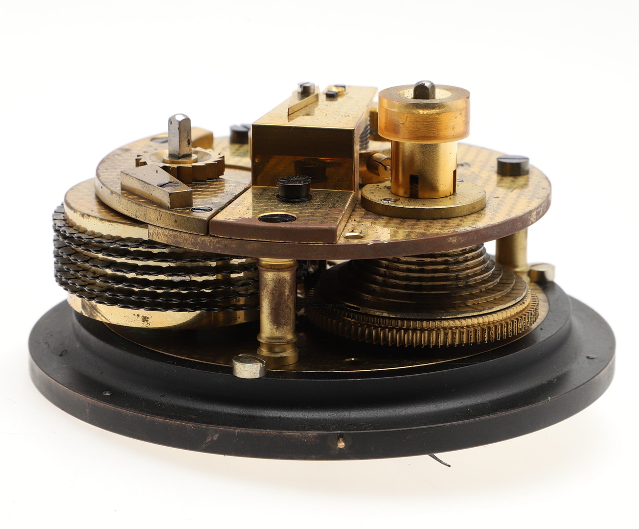 AN EARLY 20TH CENTURY TWO DAY MARINE CRONOMETER BY THOMAS MERCER. - Image 7 of 14