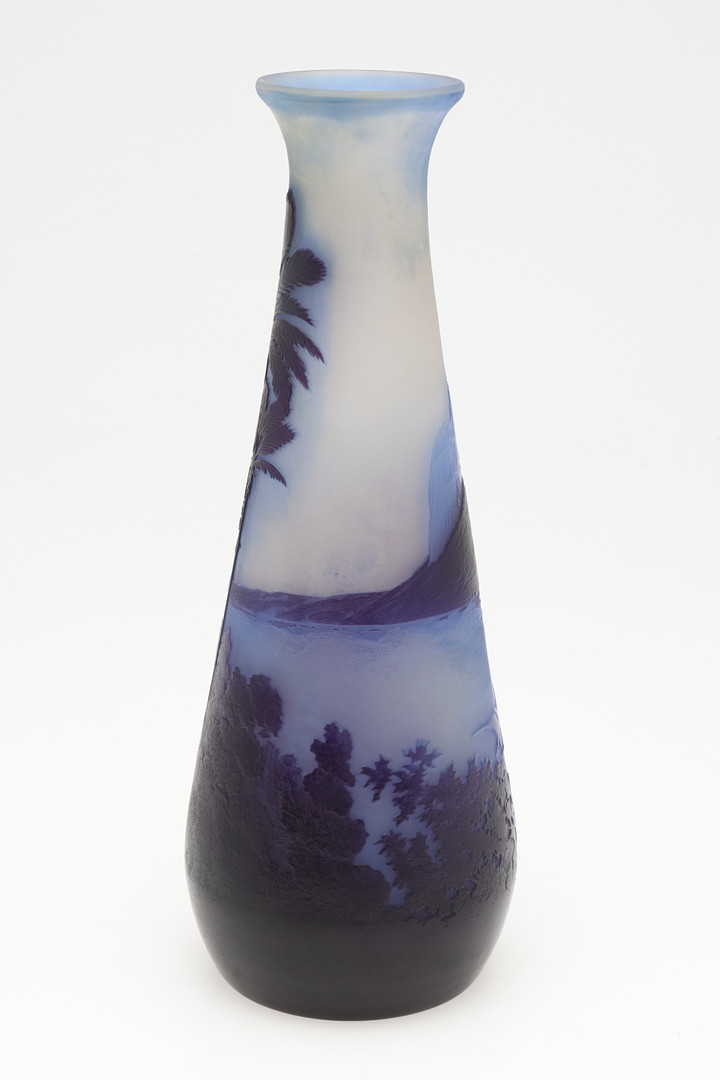 GALLE CAMEO GLASS VASE - RIO DE JANEIRO. - Image 3 of 7