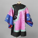 ANTIQUE CHINESE QUILTED SILK ROBE.