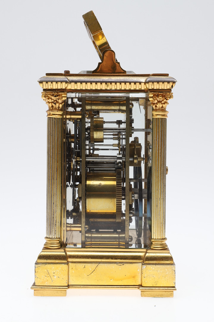 A FRENCH GILT BRASS ALARM REPEATER CARRIAGE CLOCK - Image 4 of 9