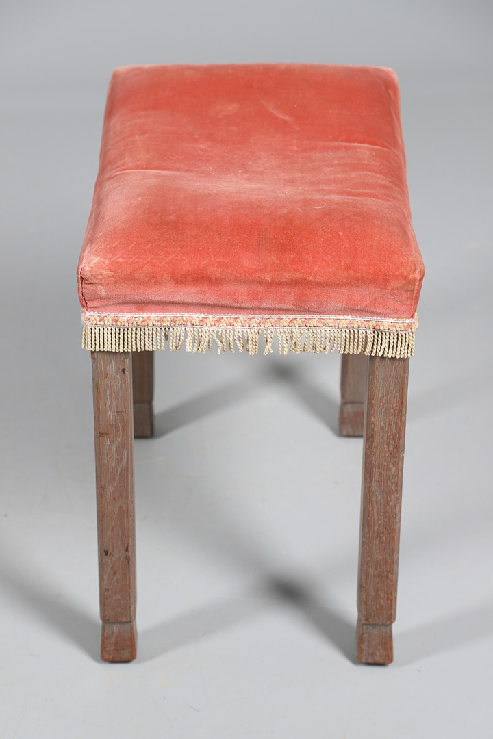 GEORGE VI CORONATION STOOL. - Image 4 of 8