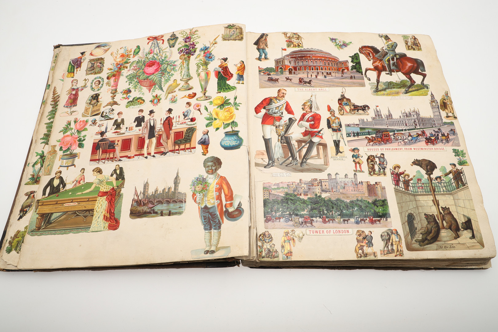 LARGE EARLY 20THC SCRAP BOOK - INCLUDING THE NORTH POLE. - Image 21 of 25