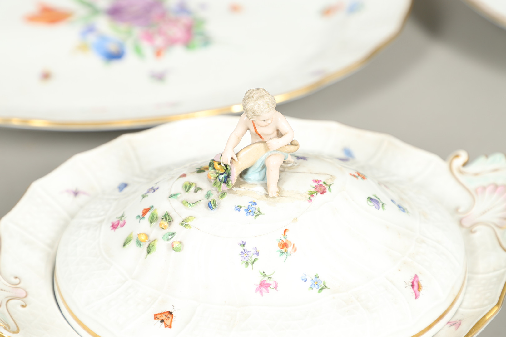 LARGE MEISSEN DINNER SERVICE. - Image 22 of 42