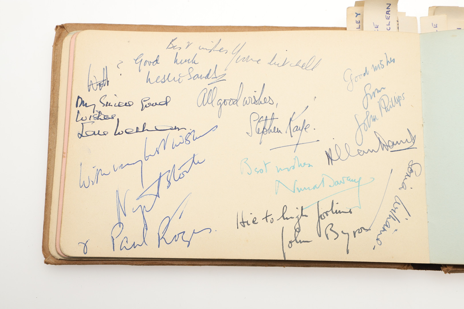 LARGE AUTOGRAPH COLLECTION - WINSTON CHURCHILL & OTHER AUTOGRAPHS. - Image 20 of 63