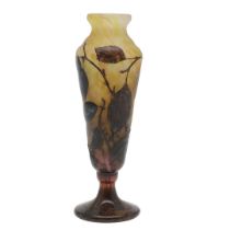 DAUM NANCY - CAMEO GLASS VASE.