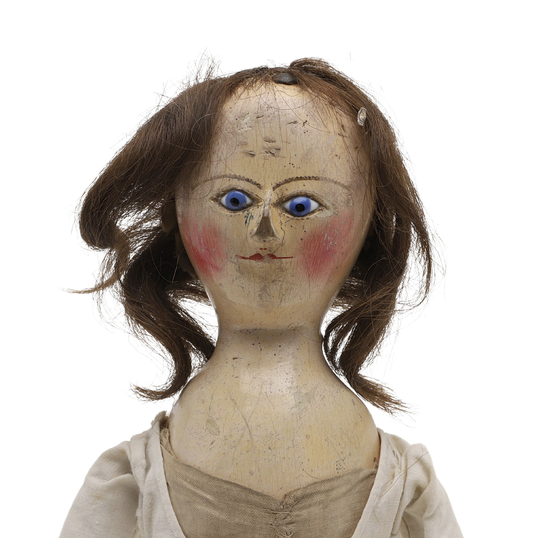 A LATE 18TH CENTURY WOODEN PEG DOLL.