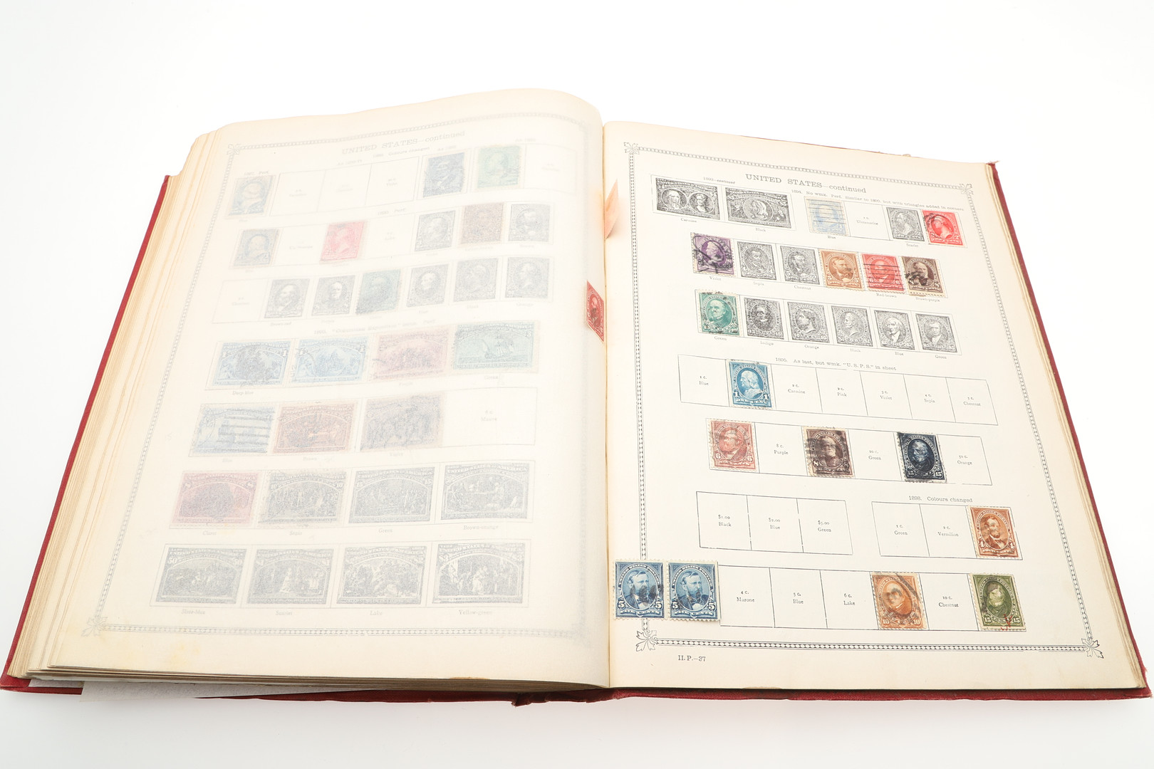 IDEAL & IMPERIAL STAMP ALBUMS. - Image 32 of 35