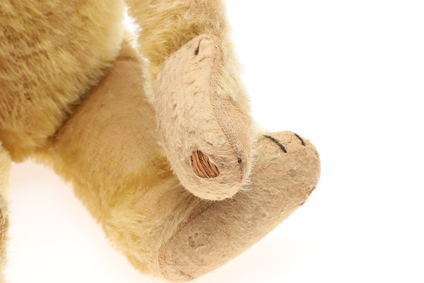 EARLY STEIFF TEDDY BEAR. - Image 7 of 9