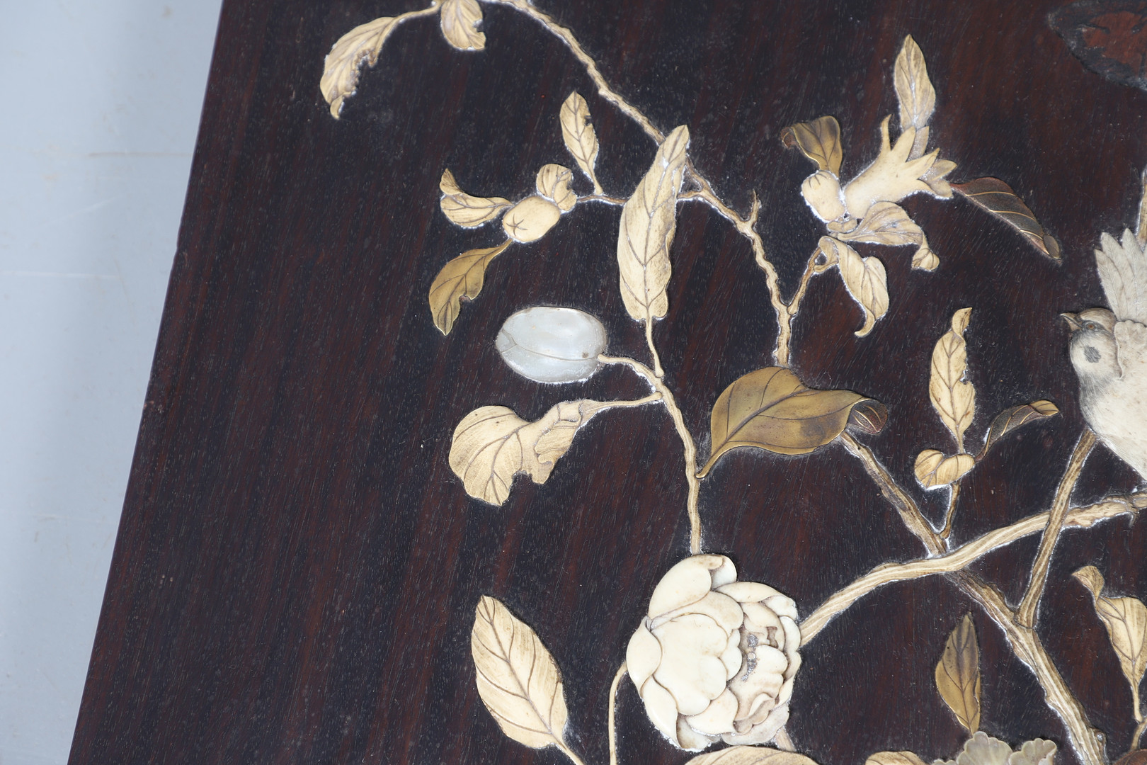 MEIJI PERIOD JAPANESE ROSEWOOD & INLAID PANEL - SIGNED. - Image 6 of 11