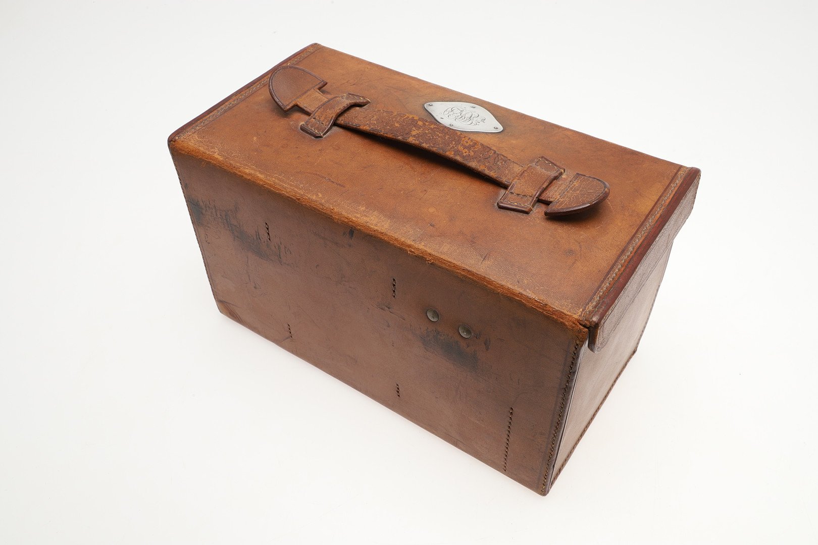 EARLY 20THC LEATHER CASED PICNIC SET BY J C VICKERY, & CASED DRINKING SET. - Image 15 of 23