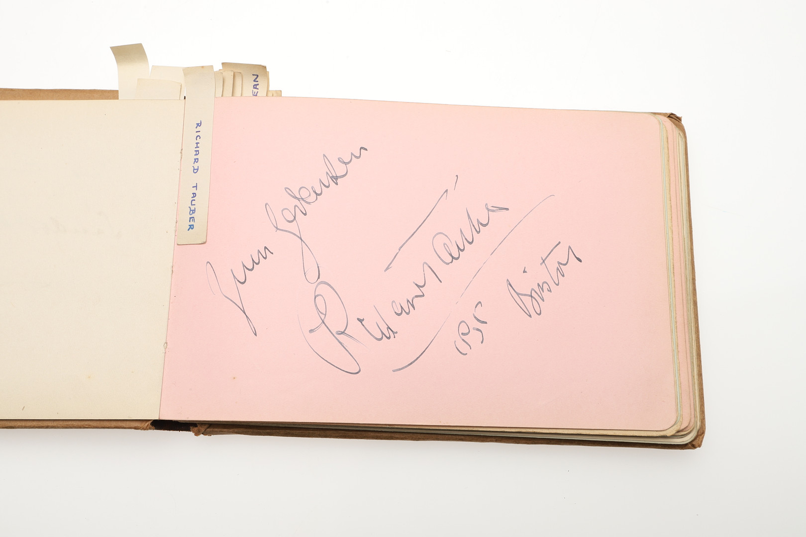 LARGE AUTOGRAPH COLLECTION - WINSTON CHURCHILL & OTHER AUTOGRAPHS. - Image 5 of 63