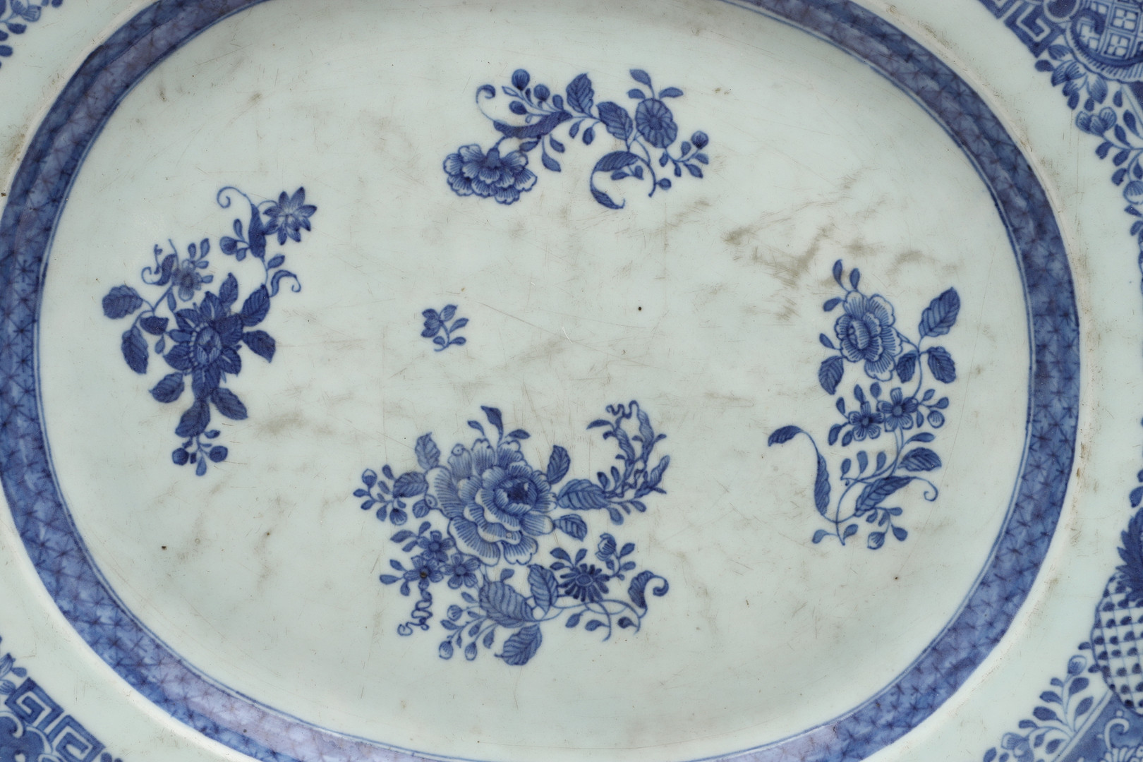 CHINESE BLUE & WHITE PLATTERS - QIANLONG. - Image 26 of 35