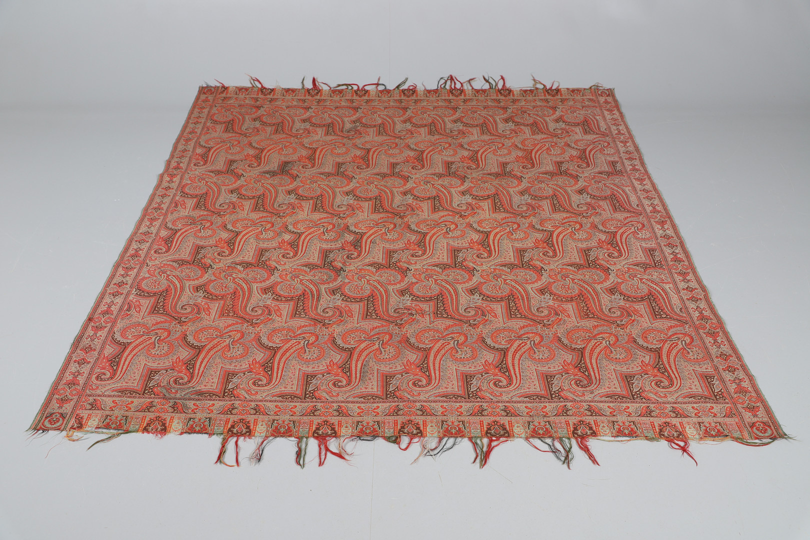 LATE 19THC PAISLEY SHAWL & VARIOUS TEXTILES. - Image 21 of 26