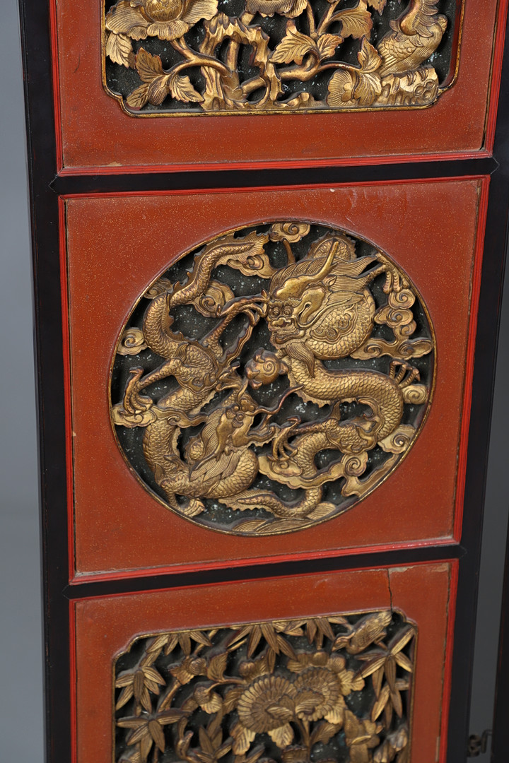 A CHINESE CARVED AND LACQUERED SIX FOLD SCREEN. - Image 6 of 24