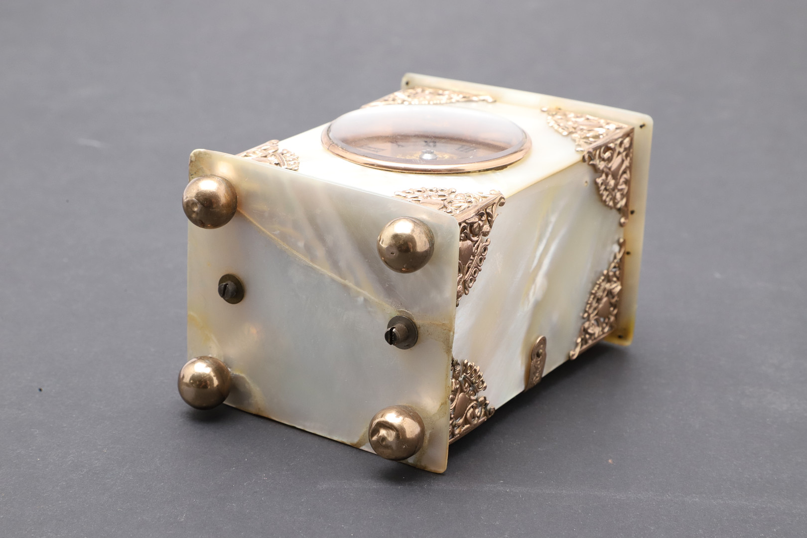 A VICTORIAN MOTHER OF PEARL BOUDOIR TIMEPIECE. - Image 8 of 13