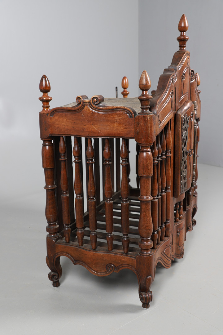 AN ANTIQUE FRENCH FRUITWOOD FOOD HUTCH. - Image 3 of 12