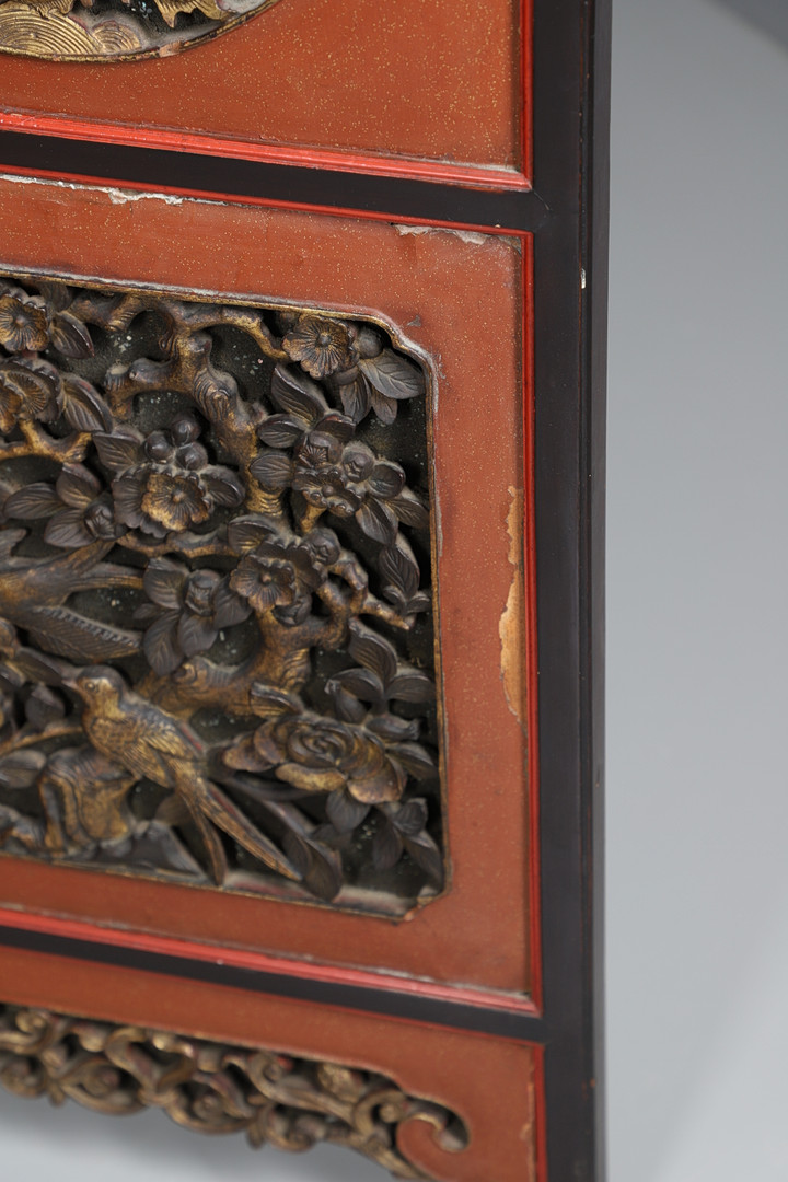 A CHINESE CARVED AND LACQUERED SIX FOLD SCREEN. - Image 18 of 24