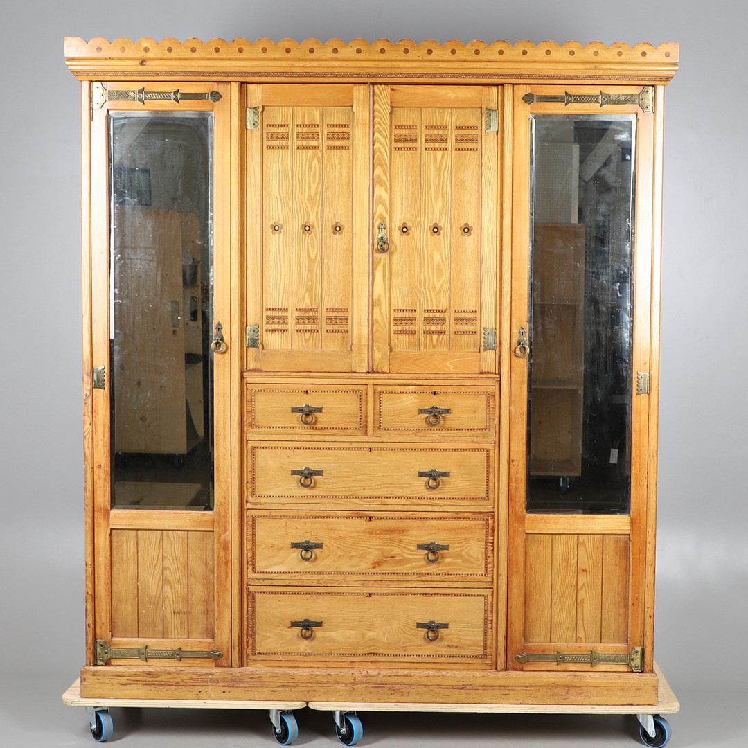 LARGE GOTHIC REVIVAL ARTS & CRAFTS WARDROBE. - Image 2 of 17