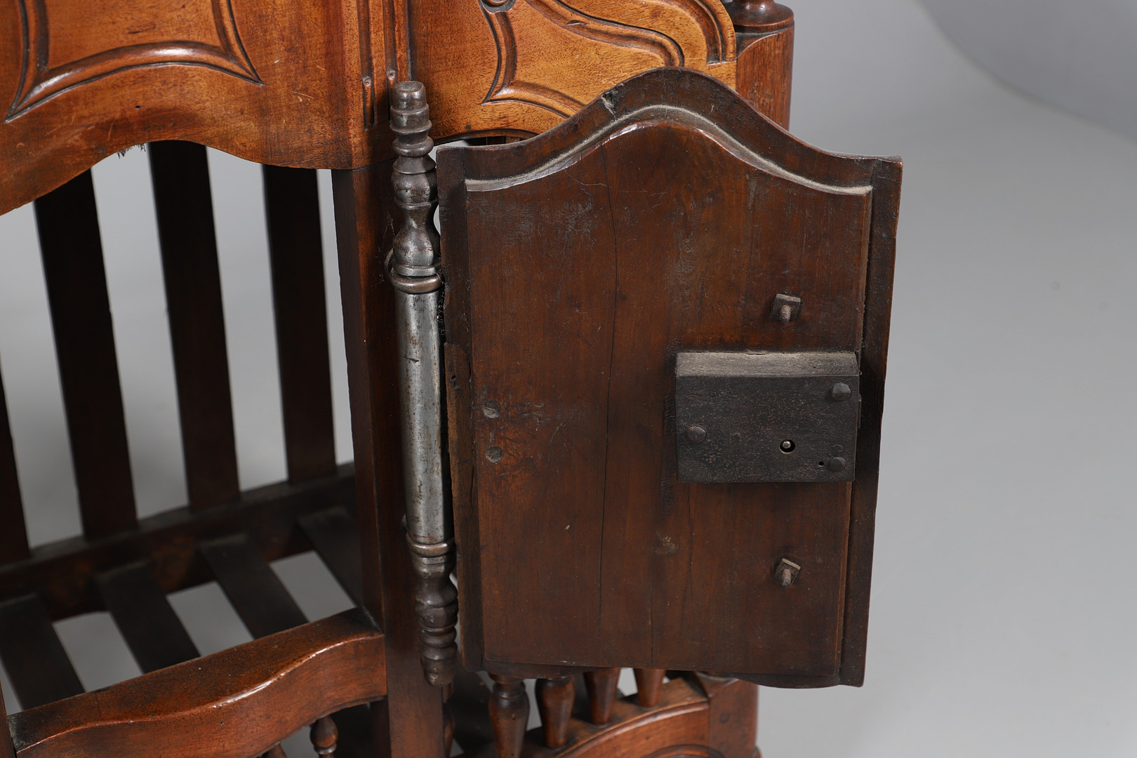 AN ANTIQUE FRENCH FRUITWOOD FOOD HUTCH. - Image 5 of 12